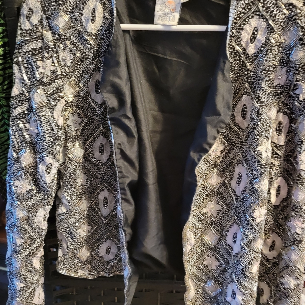 Adrienne Papel beaded short waistline jacket